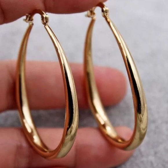 18K yellow gold plated hoop earrings - Picture 2 of 3